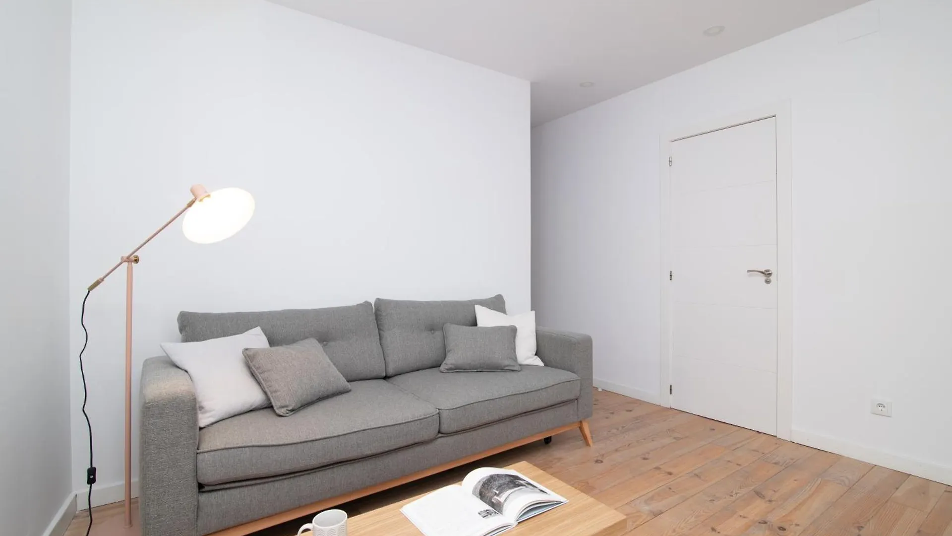 Unique Living Born Apartments & Studios Barcelona