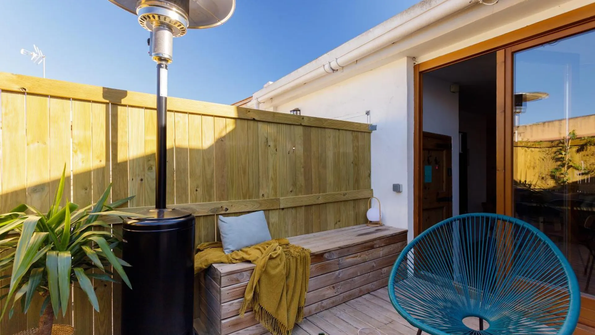 Unique Living Born Apartments & Studios Barcelona