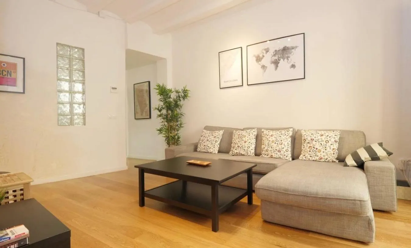 Unique Living Born Apartments & Studios Barcelona Spain