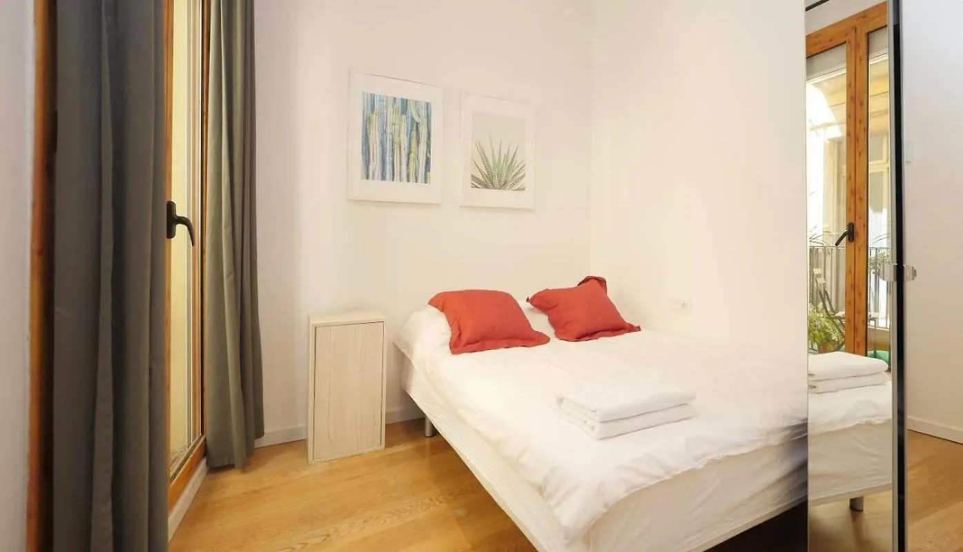 Unique Living Born Apartments & Studios Barcelona Spain
