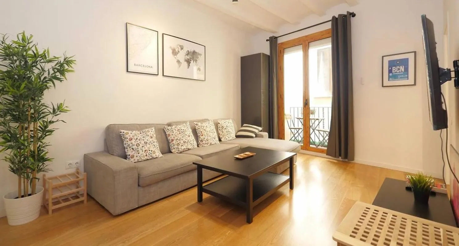 Unique Living Born Apartments & Studios Barcelona Spain