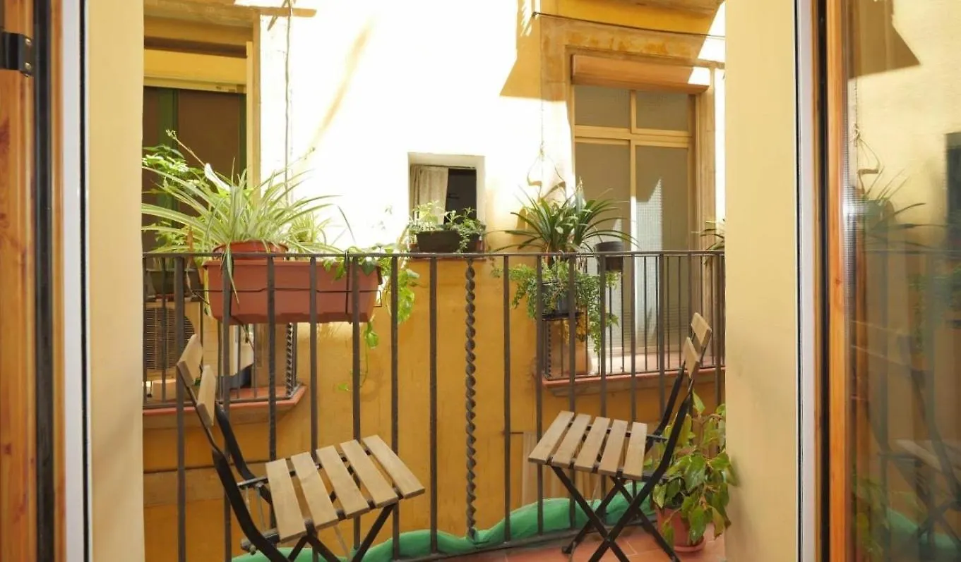 Unique Living Born Apartments & Studios Barcelona