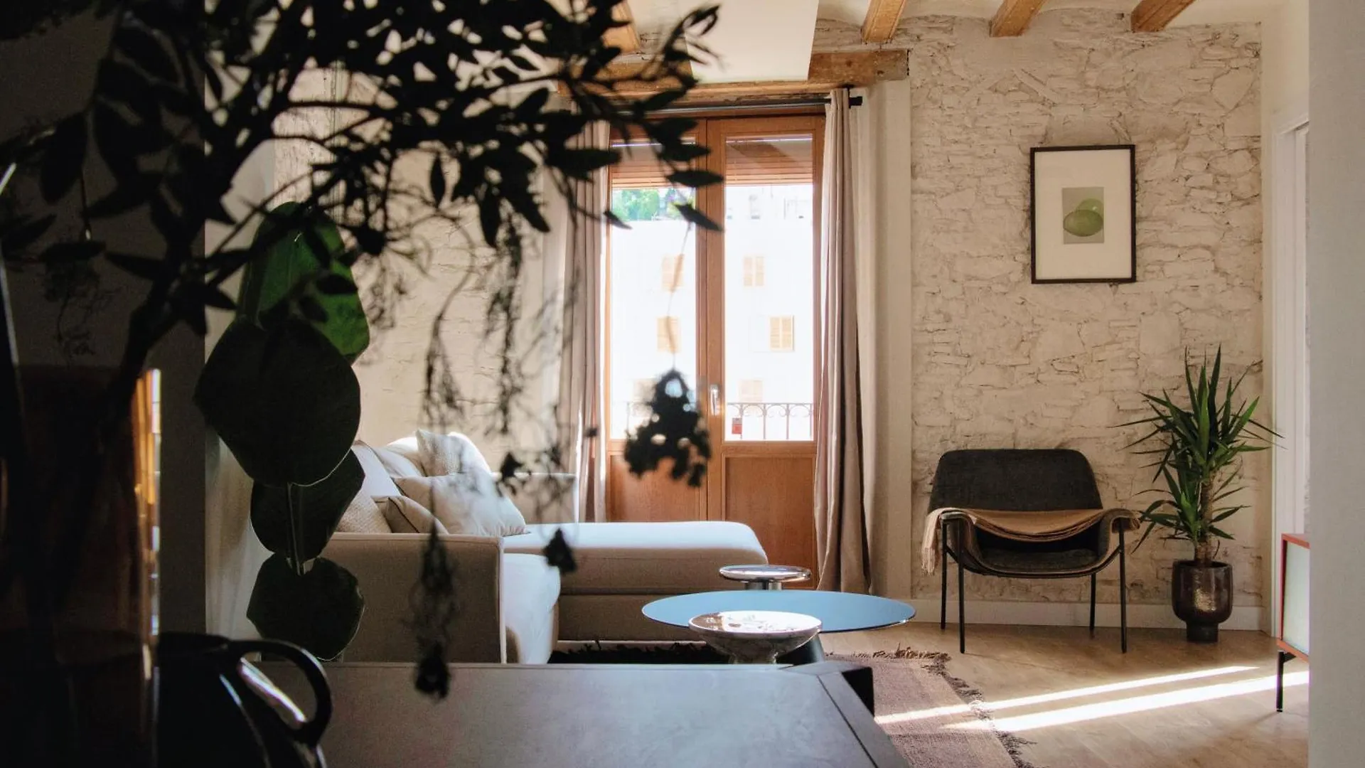 Unique Living Born Apartments & Studios Barcelona