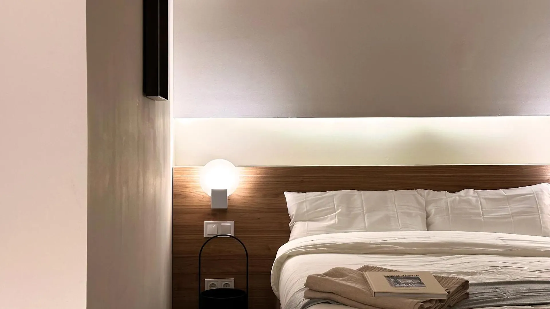Unique Living Born Apartments & Studios Barcelona