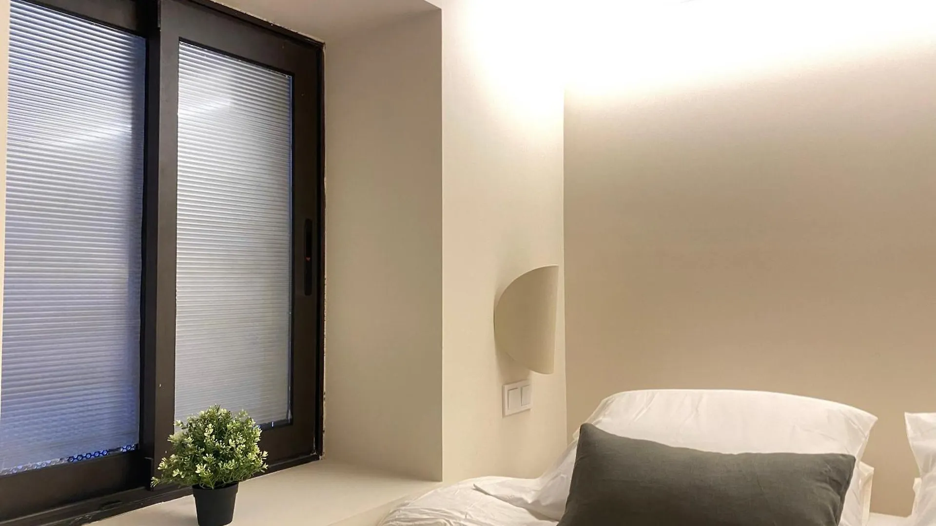 Unique Living Born Apartments & Studios Barcelona Spain