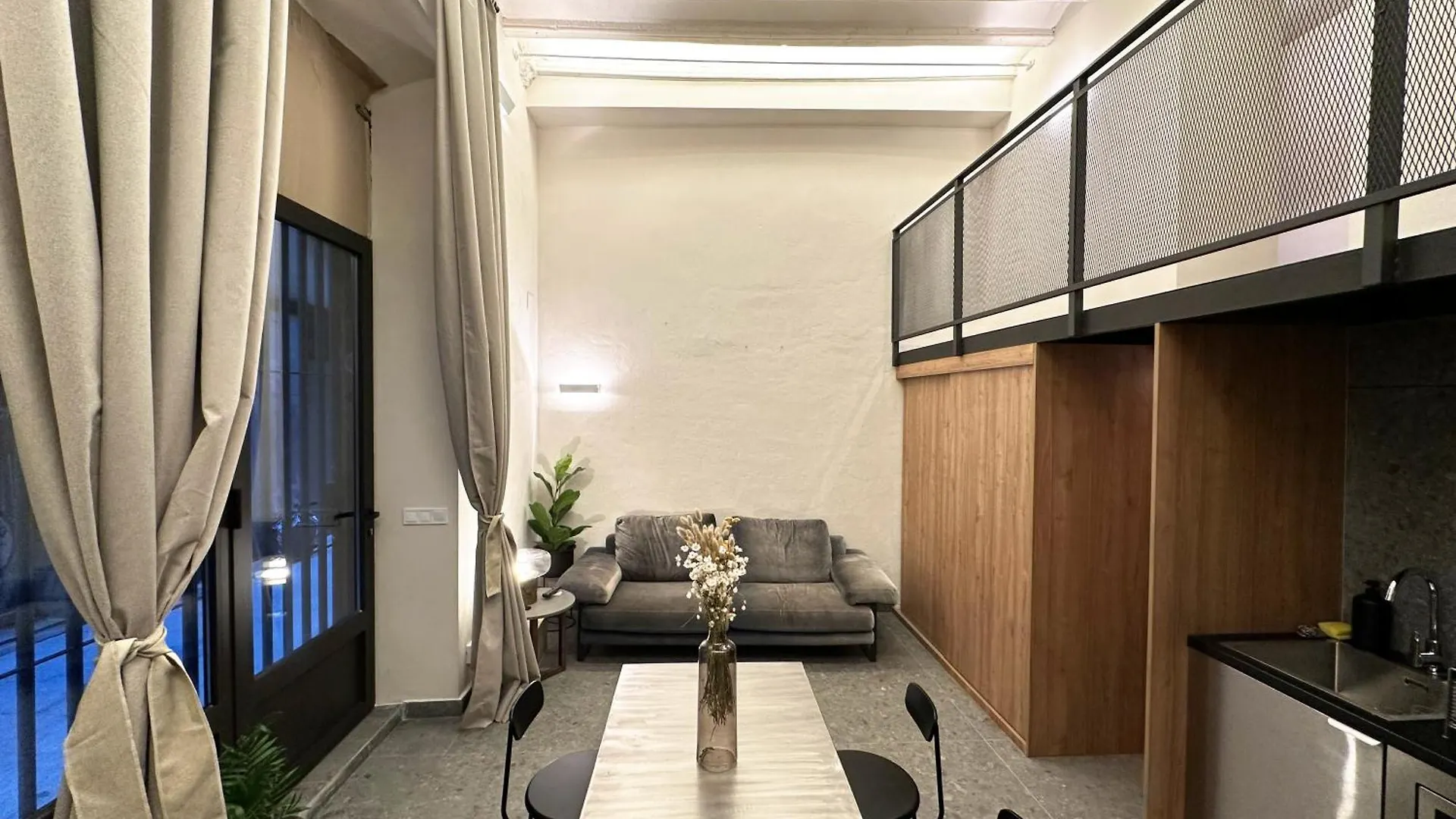 Unique Living Born Apartments & Studios Barcelona