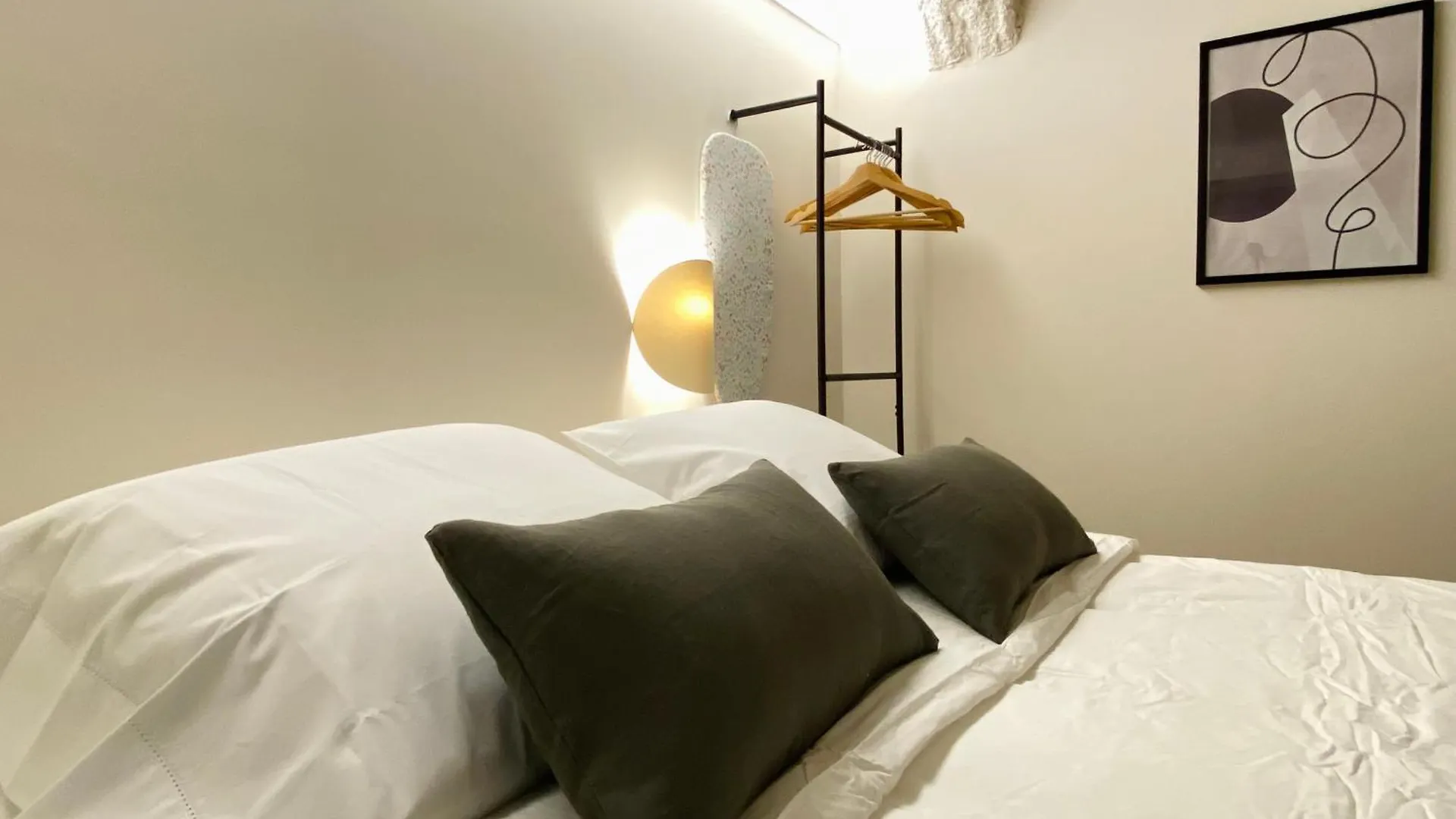 Unique Living Born Apartments & Studios Barcelona