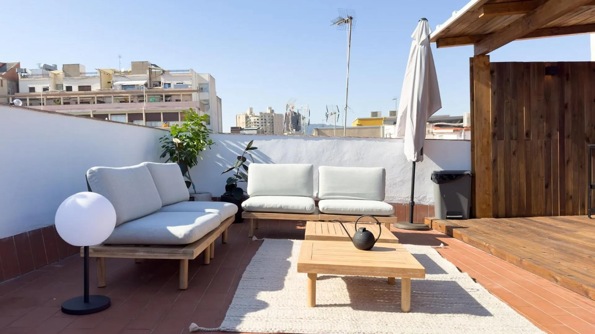 Unique Living Born Apartments & Studios Barcelona