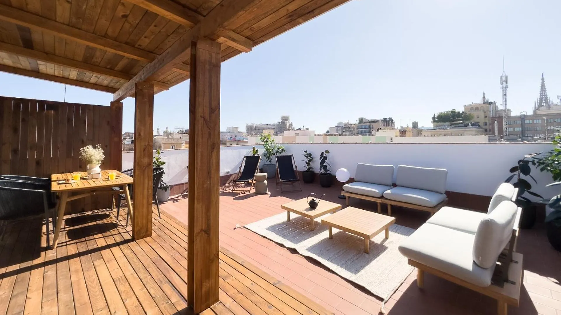 Unique Living Born Apartments & Studios Barcelona