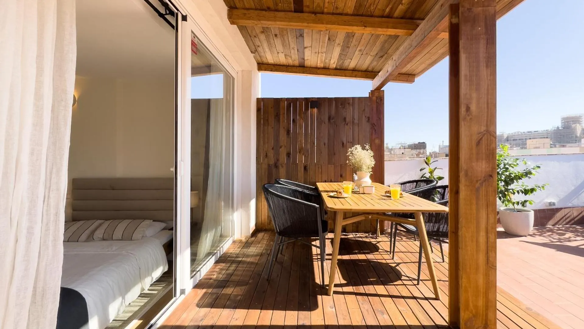 Unique Living Born Apartments & Studios Barcelona